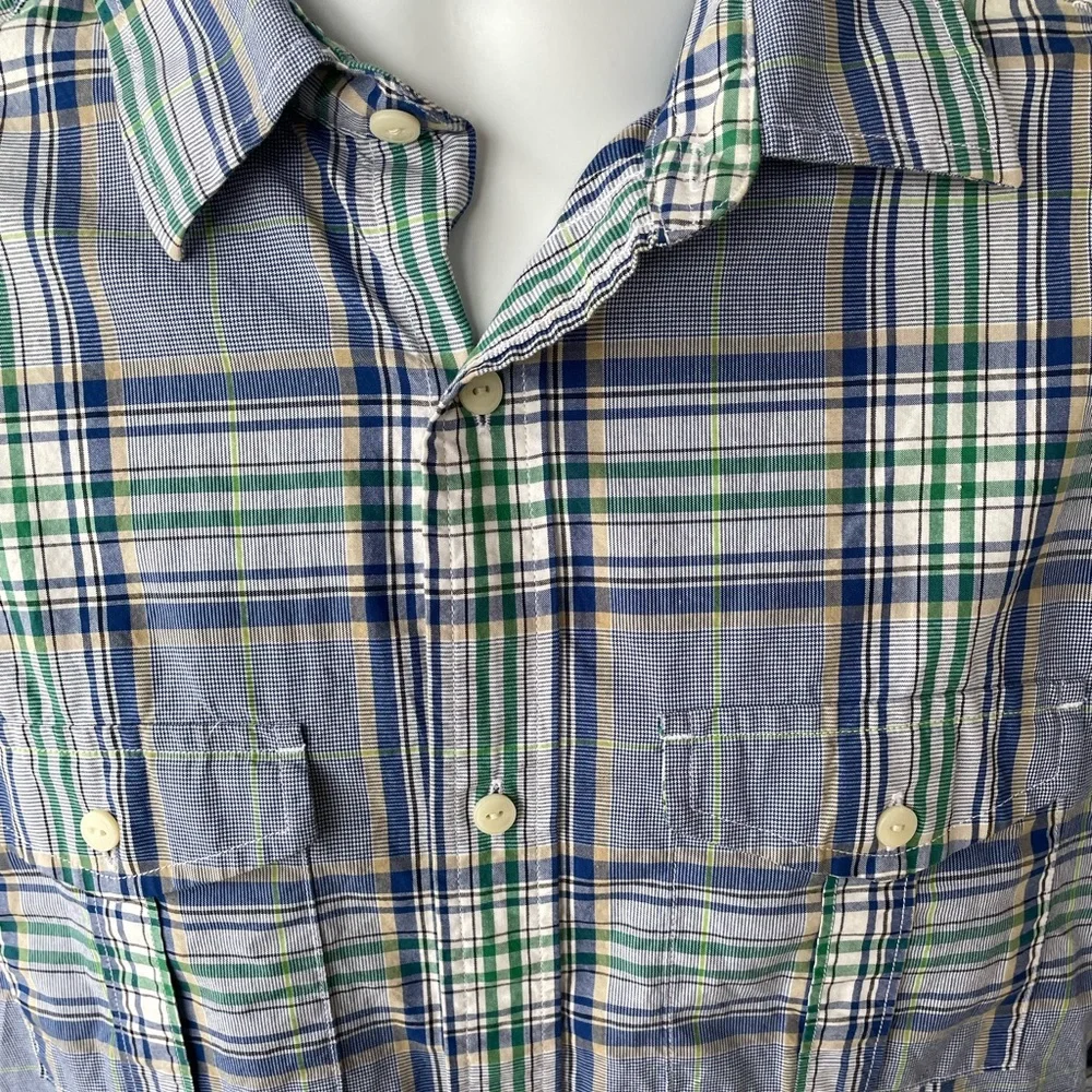 Banana Republic plaid button down shirt large